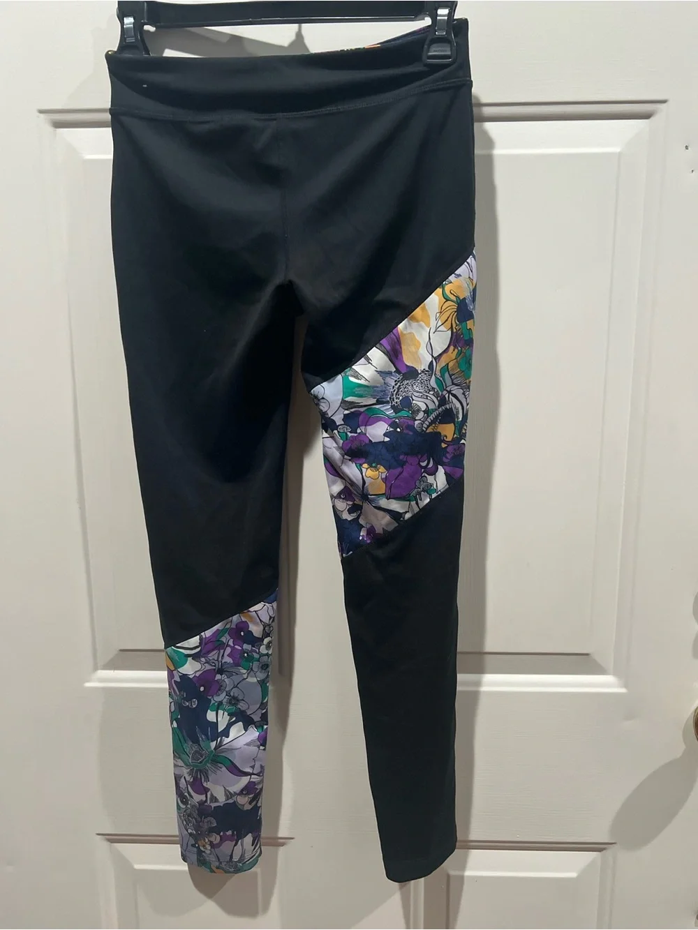 Nike athletic leggings